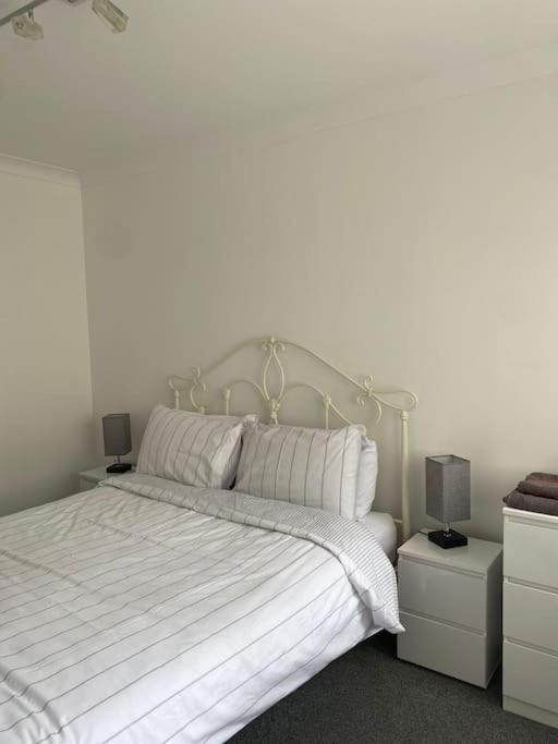 Teith Court Apartment With Private Parking. Stirling Exteriör bild