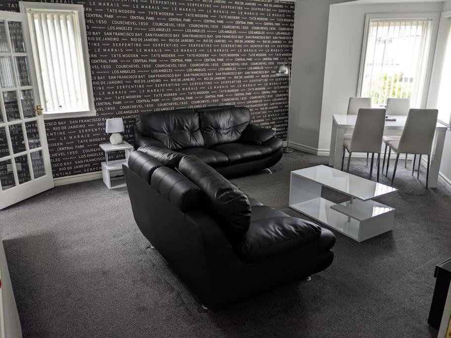 Teith Court Apartment With Private Parking. Stirling Exteriör bild